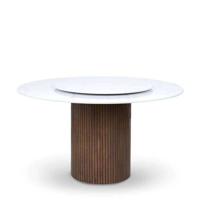 WANDA III Dining Set Side View